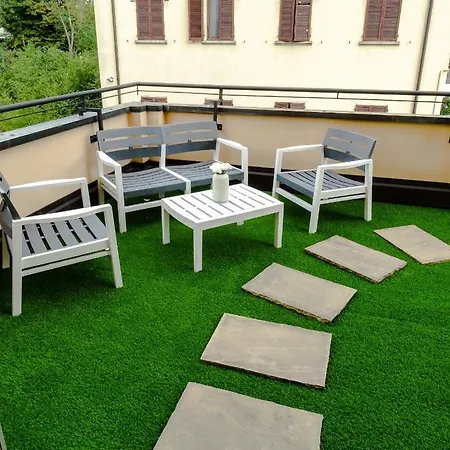 649 Bilocale Con Terrazzo Konukevi Modena