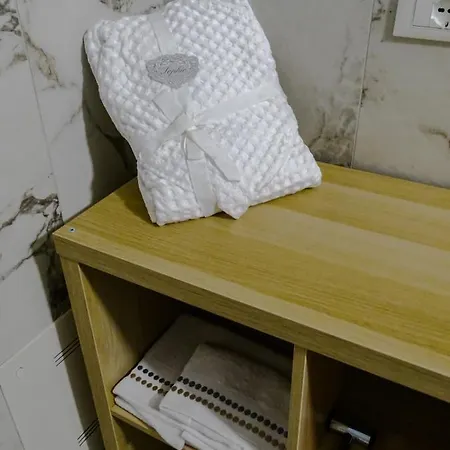 649 Bilocale Con Terrazzo *