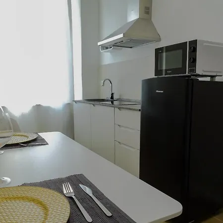 649 Bilocale Con Terrazzo Konukevi *