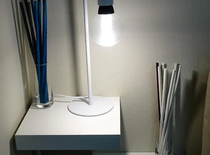 ゲストハウス 649 Bilocale Con Terrazzo モデナ